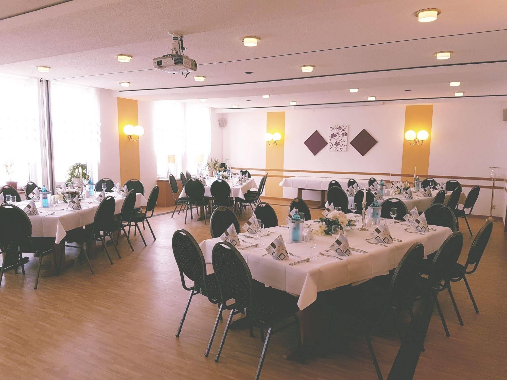 Hotel & Restaurant Wilhelm Von Nassau ديتس المظهر الخارجي الصورة